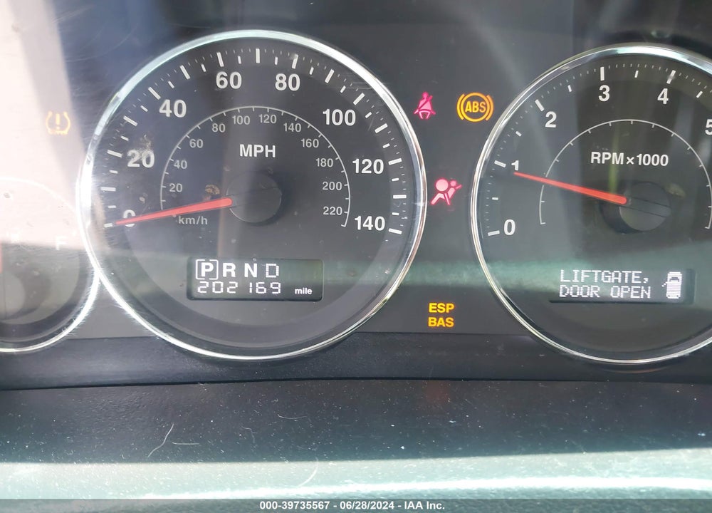 2010 JEEP GRAND CHEROKEE LAREDO VIN: 1J4PS4GK6AC112125