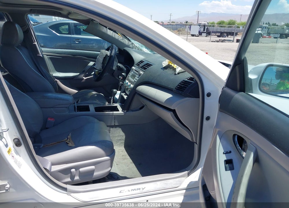 2008 TOYOTA CAMRY SE V6 VIN: 4T1BK46KX8U565097