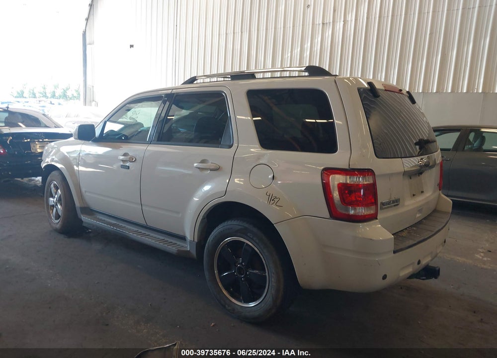 2010 FORD ESCAPE LIMITED VIN: 1FMCU9EG2AKD15816