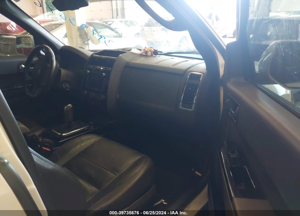 2010 FORD ESCAPE LIMITED VIN: 1FMCU9EG2AKD15816
