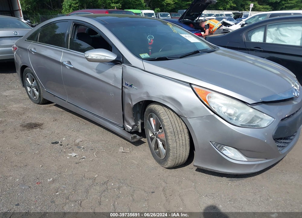 2012 HYUNDAI SONATA HYBRID VIN: KMHEC4A44CA025354