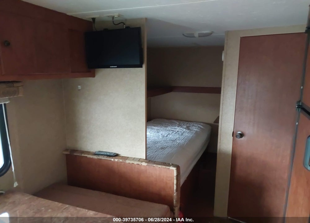 2012 MOUNTAIN VIEW 237 VIN: 1SE200K22CC000665