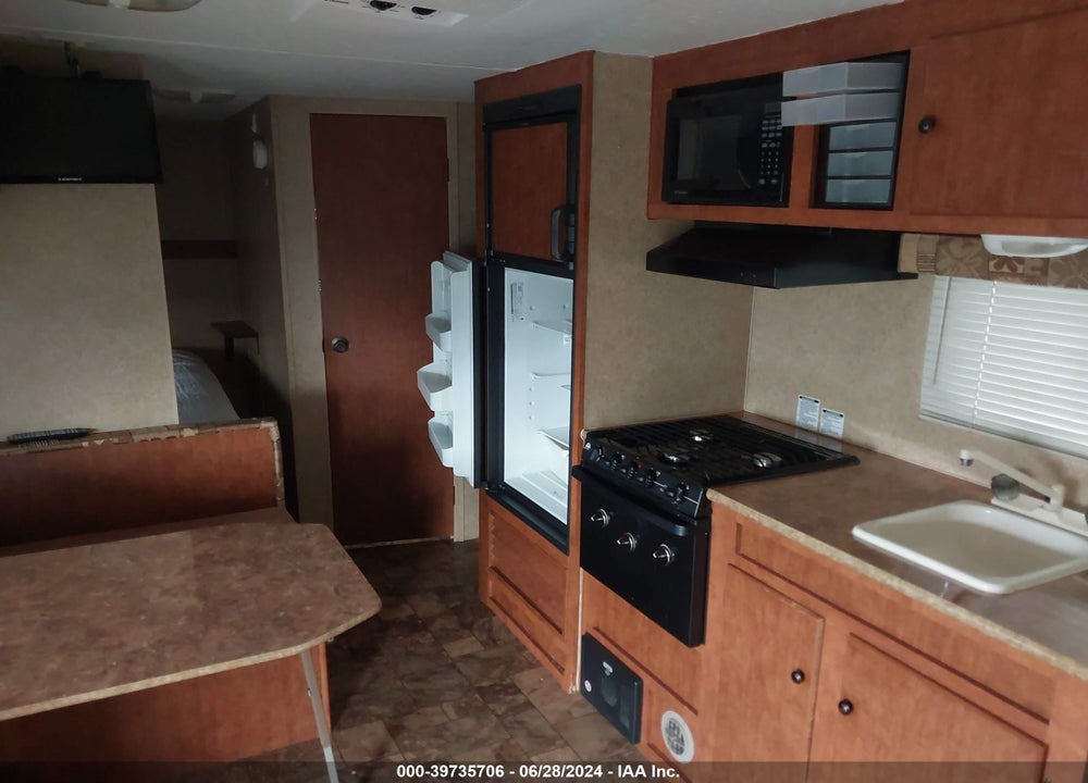 2012 MOUNTAIN VIEW 237 VIN: 1SE200K22CC000665