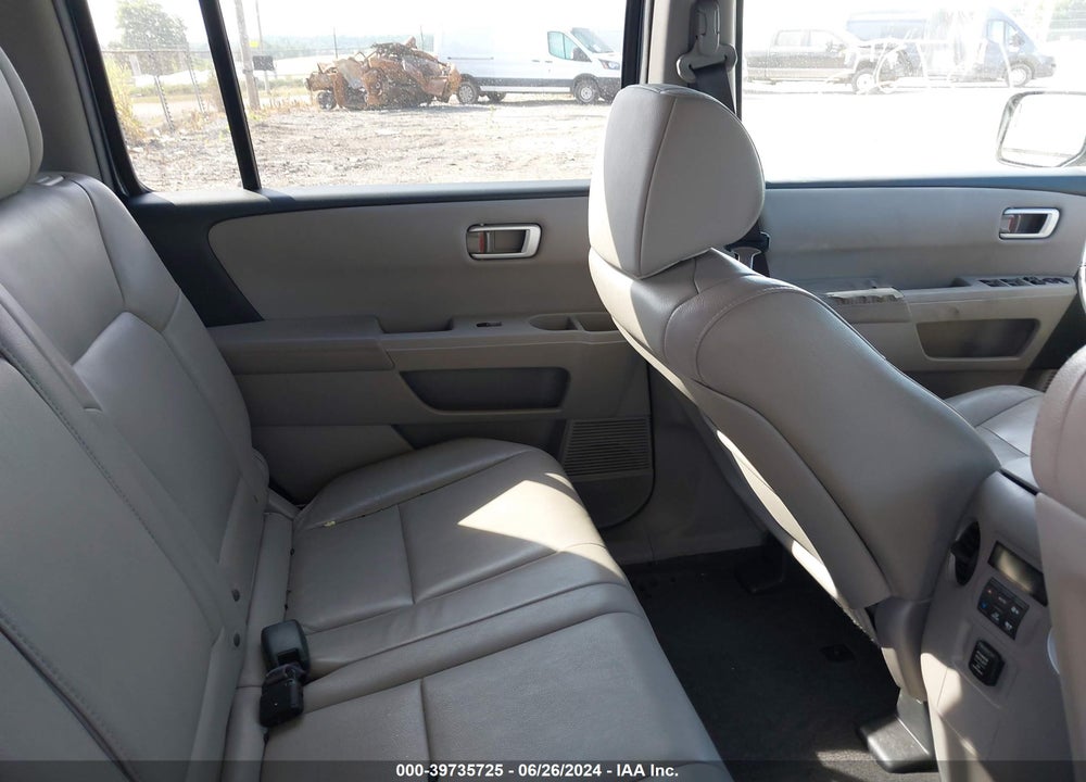 2012 HONDA PILOT EX-L VIN: 5FNYF4H57CB067855