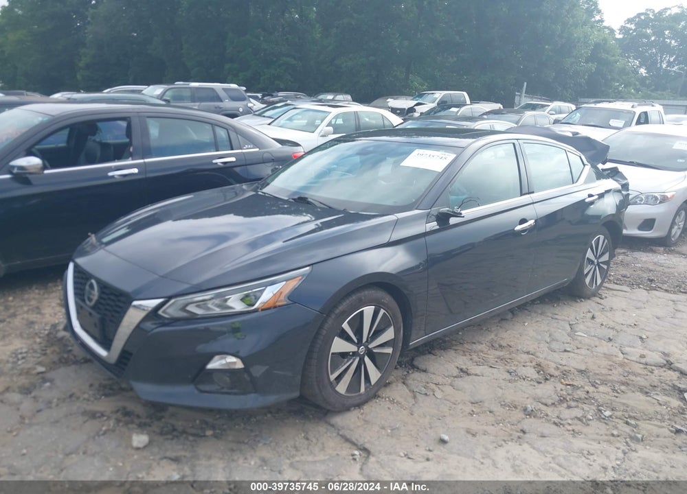 2020 NISSAN ALTIMA SL FWD VIN: 1N4BL4EV3LC132075