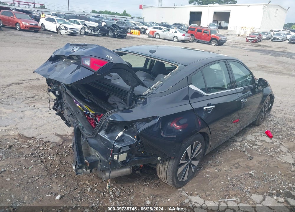 2020 NISSAN ALTIMA SL FWD VIN: 1N4BL4EV3LC132075