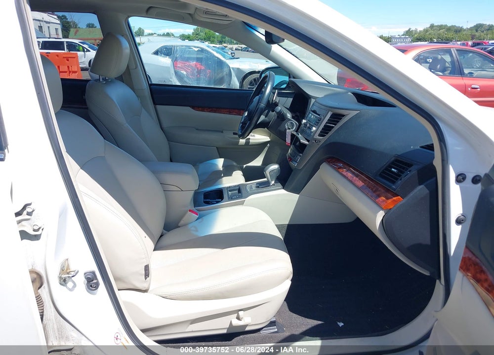 2011 SUBARU OUTBACK 2.5I LIMITED VIN: 4S4BRBKC4B3418737