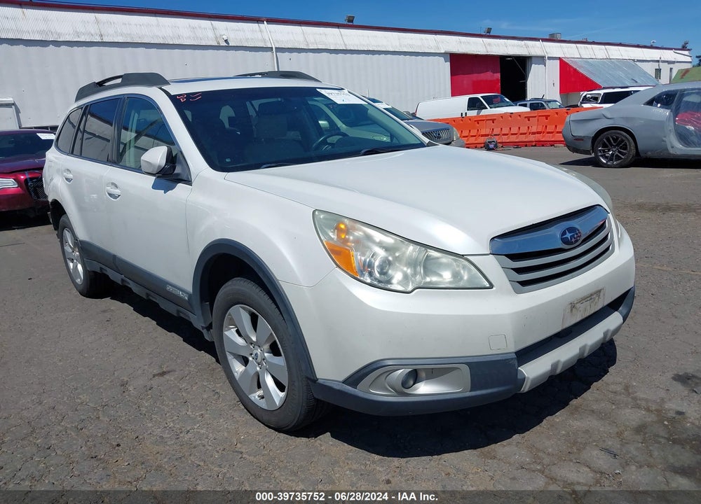 2011 SUBARU OUTBACK 2.5I LIMITED VIN: 4S4BRBKC4B3418737