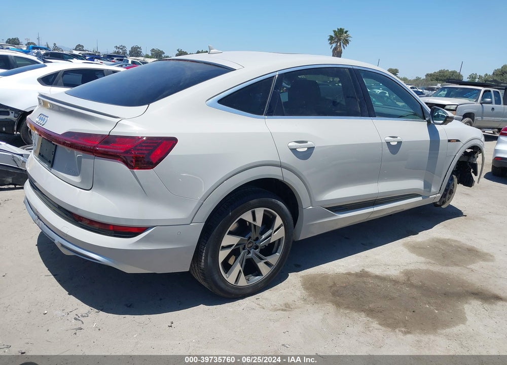 2022 AUDI E-TRON SPORTBACK PREMIUM PLUS S LINE QUATTRO VIN: WA12AAGEXNB040508