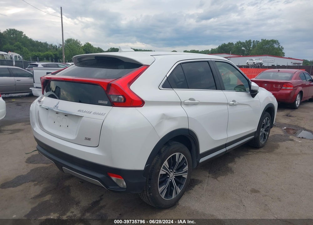2018 MITSUBISHI ECLIPSE CROSS SE/SEL VIN: JA4AT5AA5JZ064607