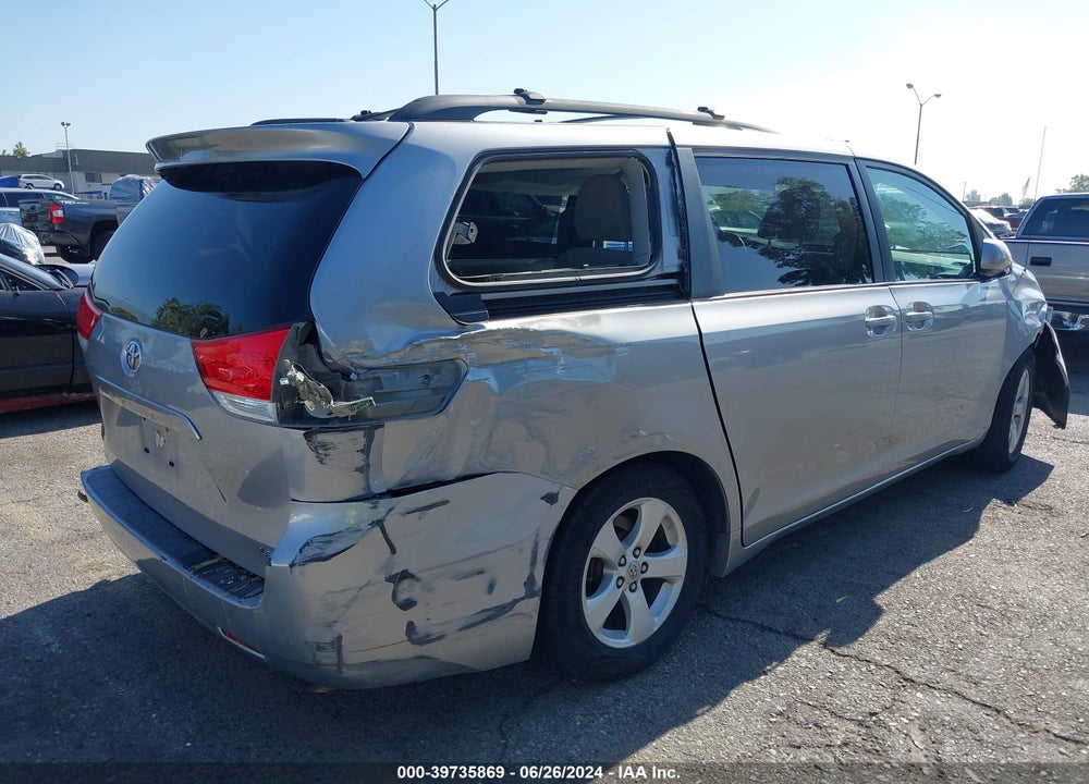 2011 TOYOTA SIENNA LE V6 VIN: 5TDKK3DC3BS173262
