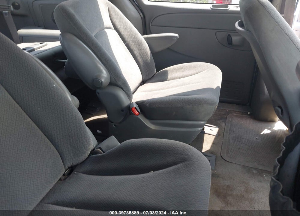 2005 DODGE GRAND CARAVAN SE VIN: 2D4GP24R85R105285