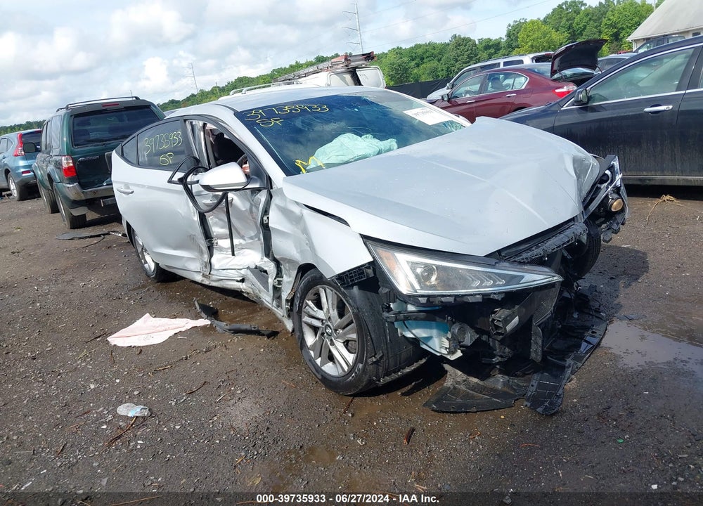 2020 HYUNDAI ELANTRA SEL VIN: 5NPD84LF1LH528154
