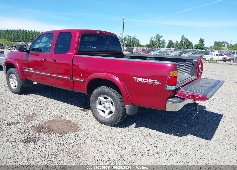 2001 TOYOTA TUNDRA LTD V8 VIN: 5TBBT48121S158433