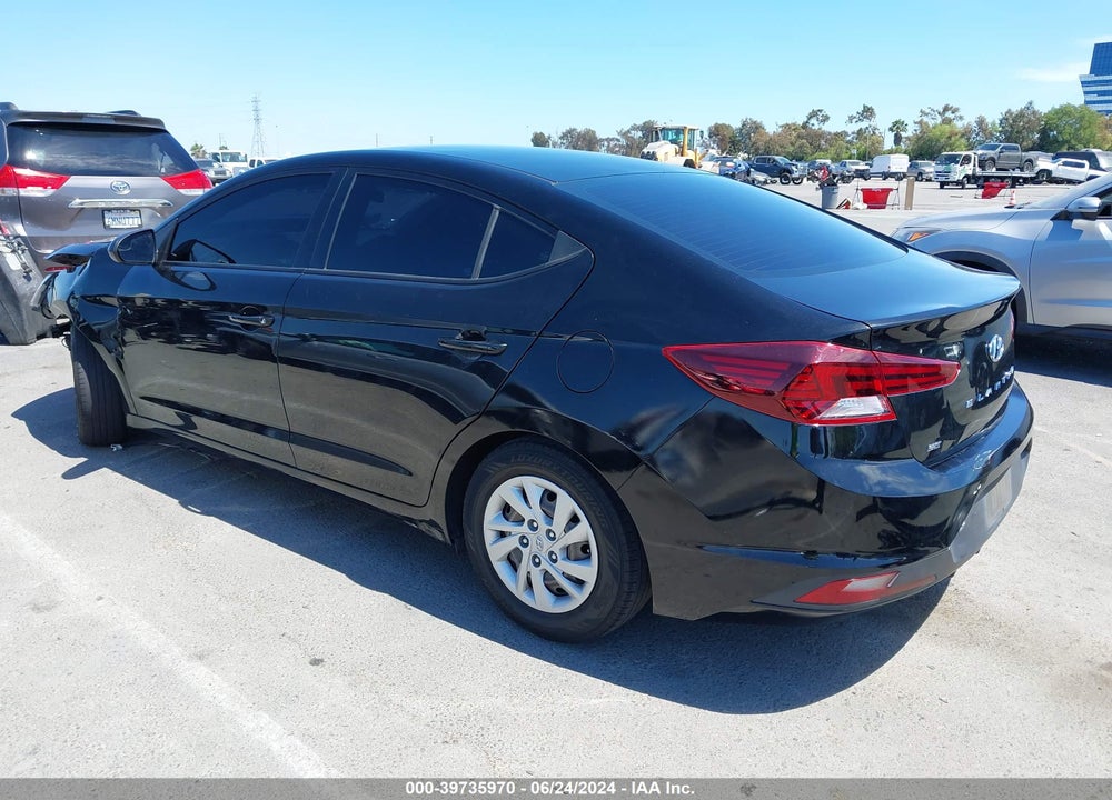 2019 HYUNDAI ELANTRA SE VIN: 5NPD74LF4KH431368