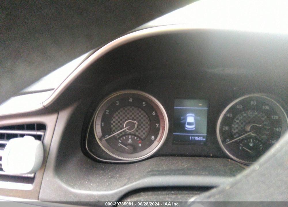2020 HYUNDAI ELANTRA SEL VIN: 5NPD84LF5LH523748