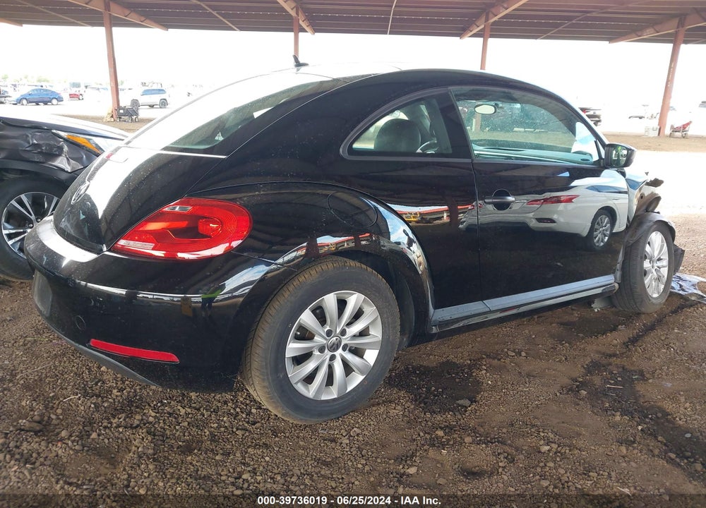 2015 VOLKSWAGEN BEETLE 1.8T FLEET EDITION VIN: 3VWF17AT7FM603216