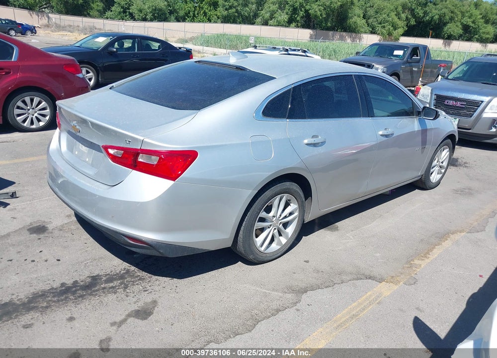 2018 CHEVROLET MALIBU LT VIN: 1G1ZD5ST3JF130524
