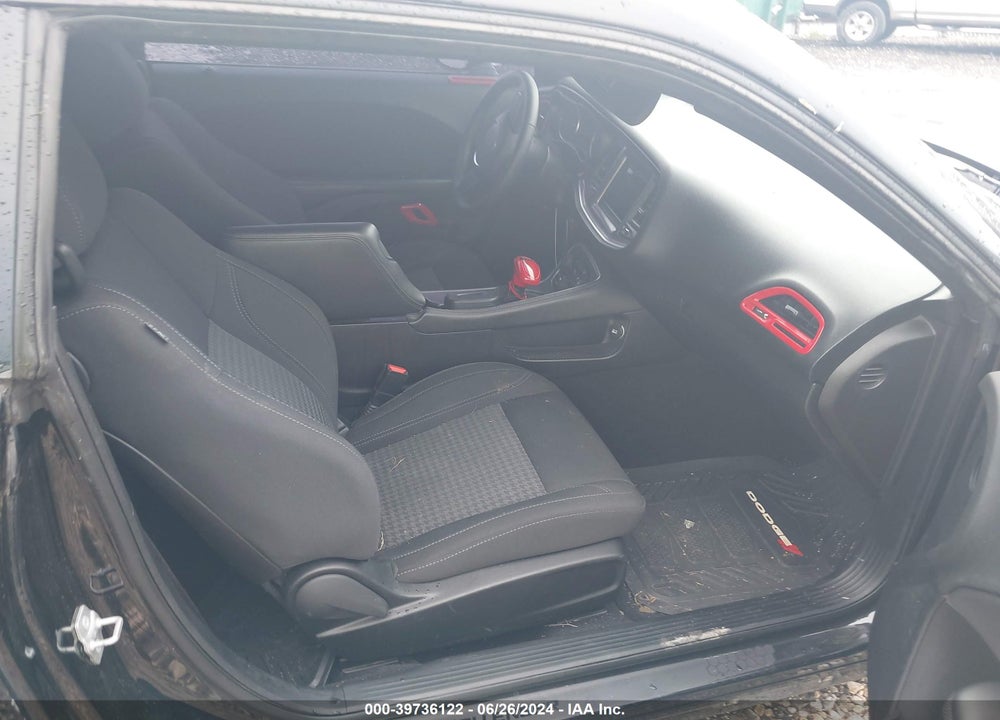 2019 DODGE CHALLENGER SXT VIN: 2C3CDZAGXKH624196