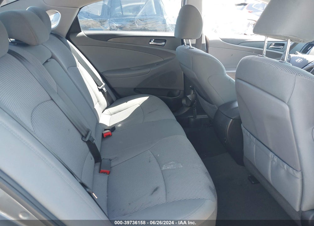 2014 HYUNDAI SONATA GLS VIN: 5NPEB4AC2EH868804