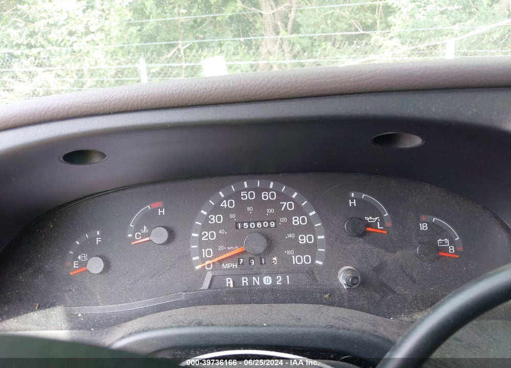 1999 FORD E-150 COMMERCIAL/RECREATIONAL VIN: 1FDRE14L1XHB22697