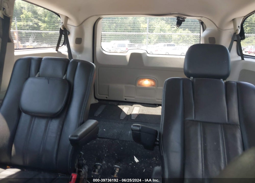 2012 CHRYSLER TOWN & COUNTRY TOURING VIN: 2C4RC1BG8CR400140