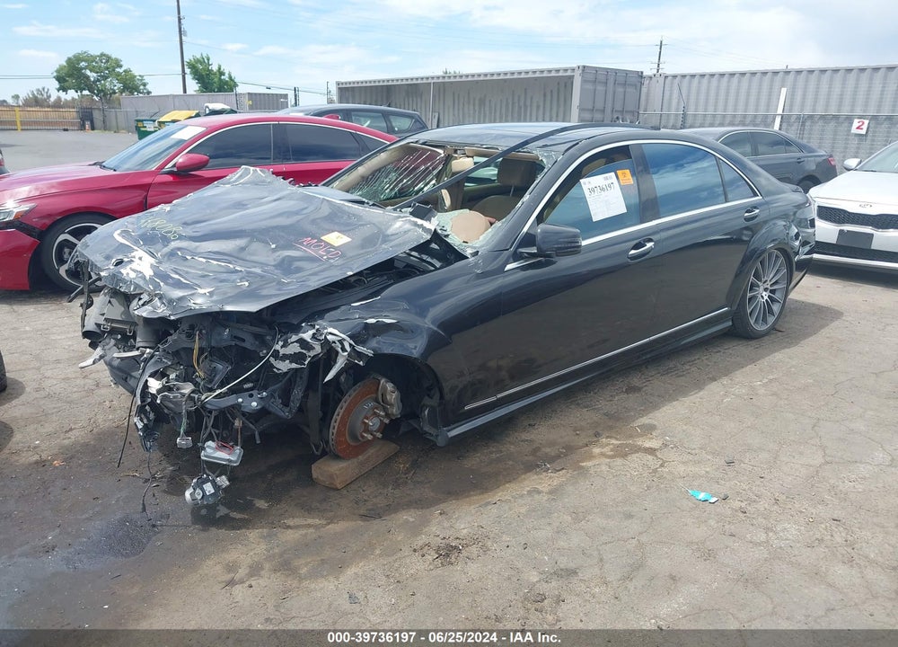 2012 MERCEDES-BENZ S 550 VIN: WDDNG9EB0CA468086