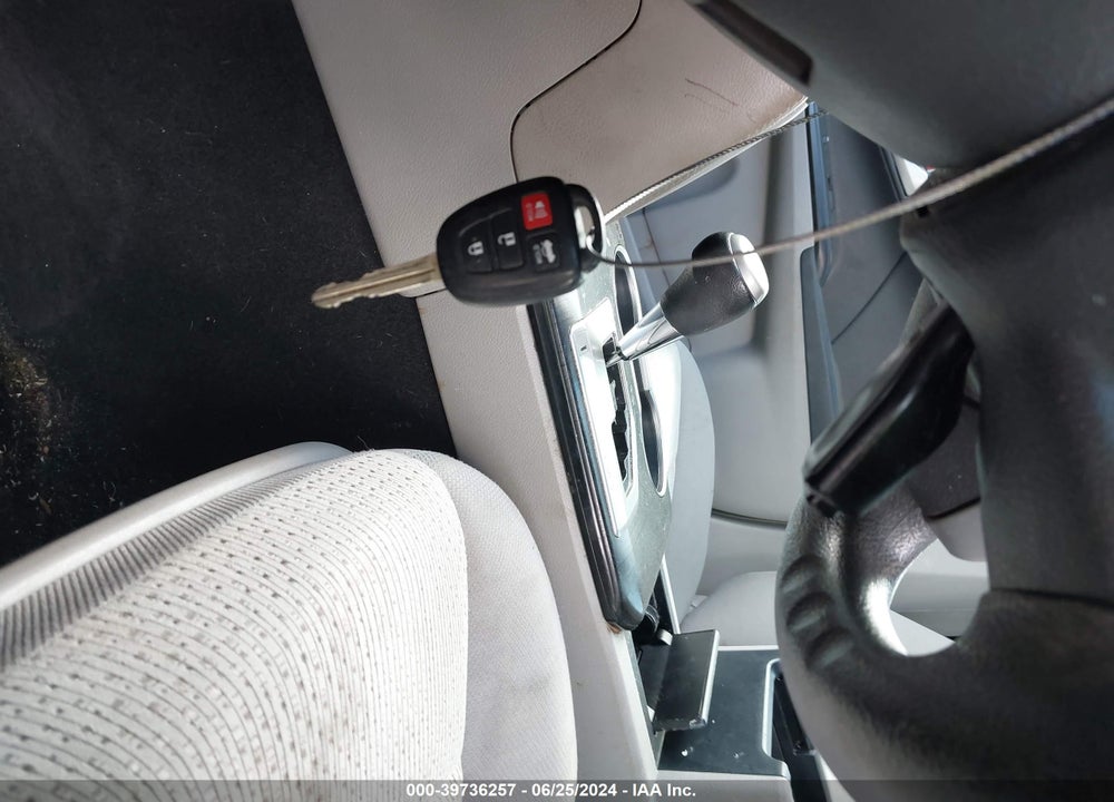 2012 TOYOTA CAMRY LE VIN: 4T4BF1FK2CR250425