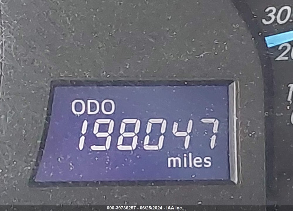 2012 TOYOTA CAMRY LE VIN: 4T4BF1FK2CR250425