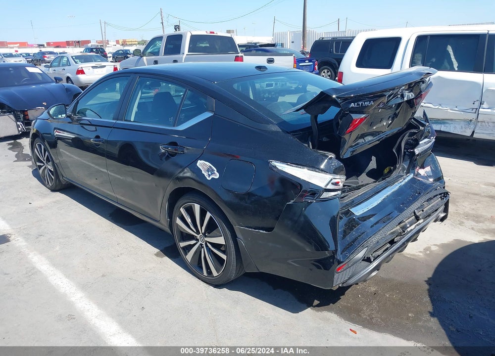 2022 NISSAN ALTIMA SR FWD VIN: 1N4BL4CVXNN368569