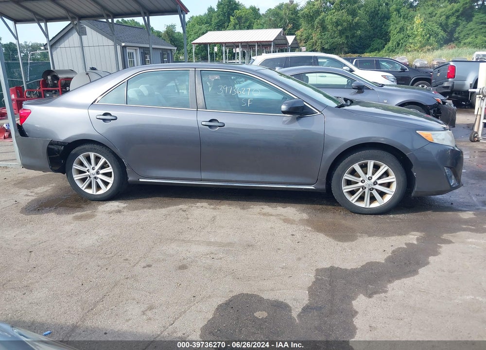 2014 TOYOTA CAMRY XLE VIN: 4T4BF1FK8ER388845
