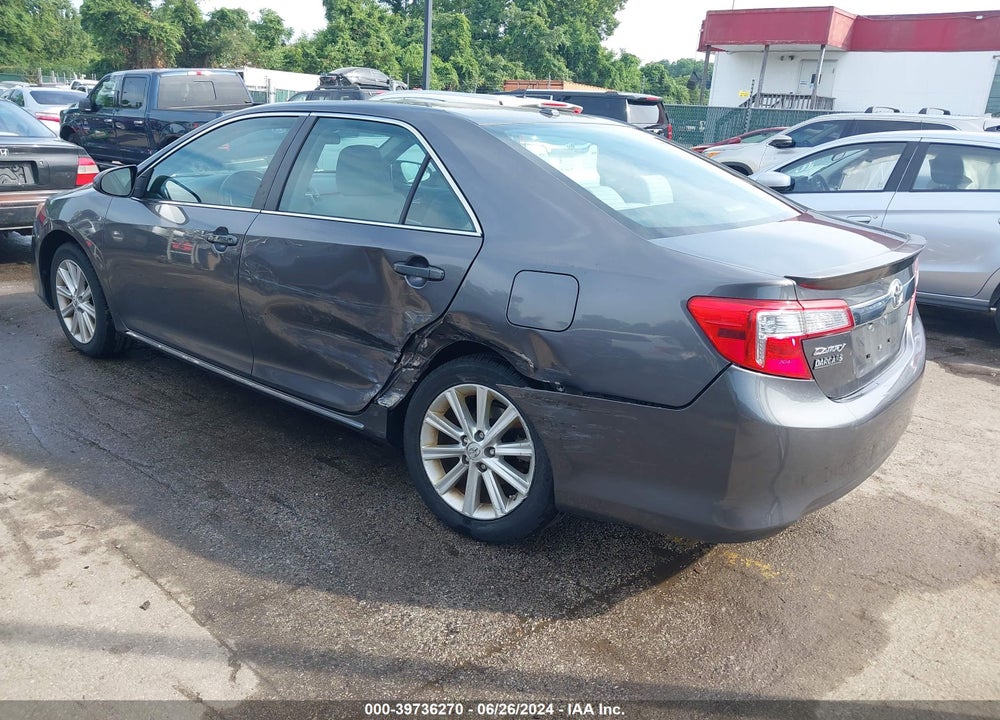 2014 TOYOTA CAMRY XLE VIN: 4T4BF1FK8ER388845