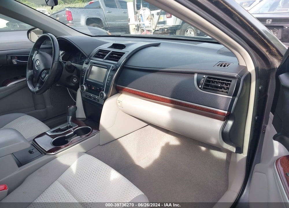 2014 TOYOTA CAMRY XLE VIN: 4T4BF1FK8ER388845