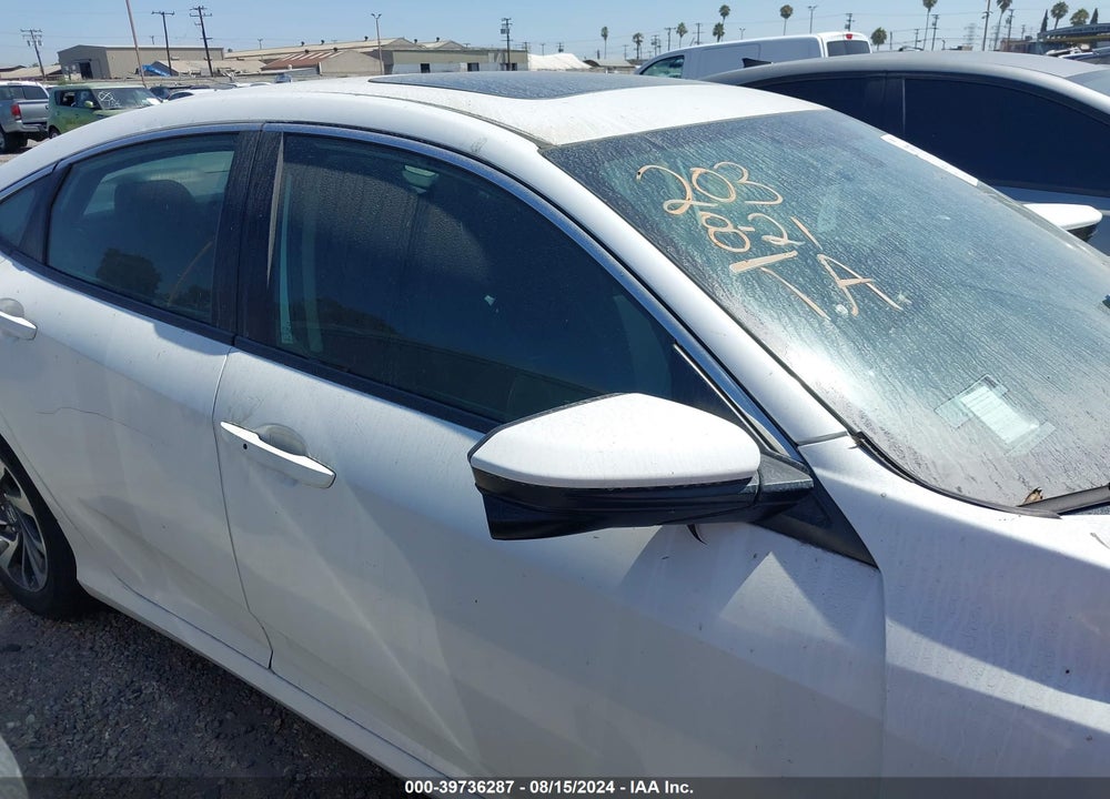 2018 HONDA CIVIC VIN: 2HGFC2F77JH501421