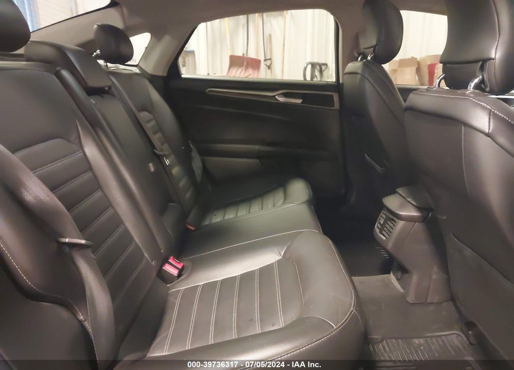 2014 FORD FUSION SE VIN: 3FA6P0HD4ER232742