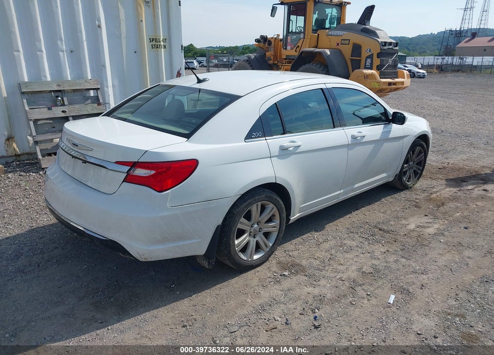 2011 CHRYSLER 200 TOURING VIN: 1C3BC1FB4BN612162