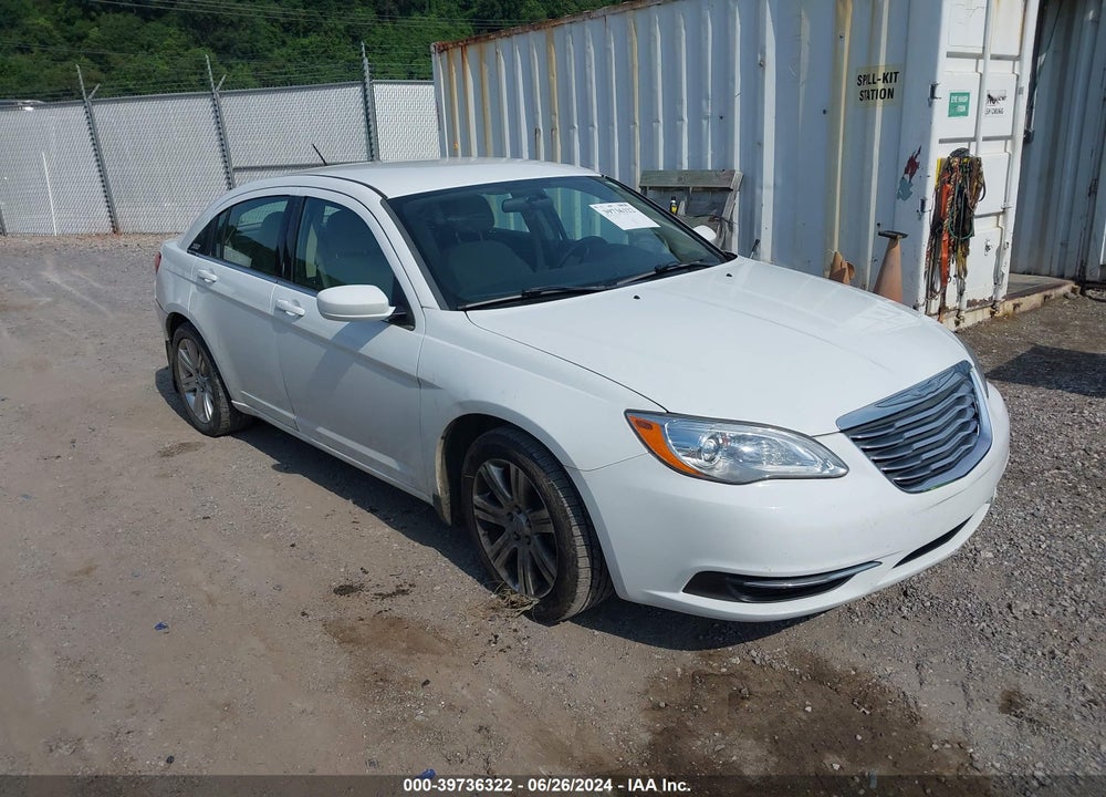 2011 CHRYSLER 200 TOURING VIN: 1C3BC1FB4BN612162