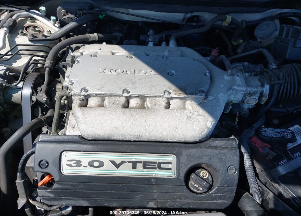 2007 HONDA ACCORD 3.0 EX VIN: 1HGCM66527A061136