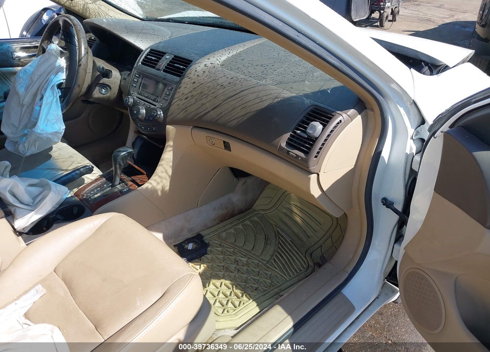 2007 HONDA ACCORD 3.0 EX VIN: 1HGCM66527A061136