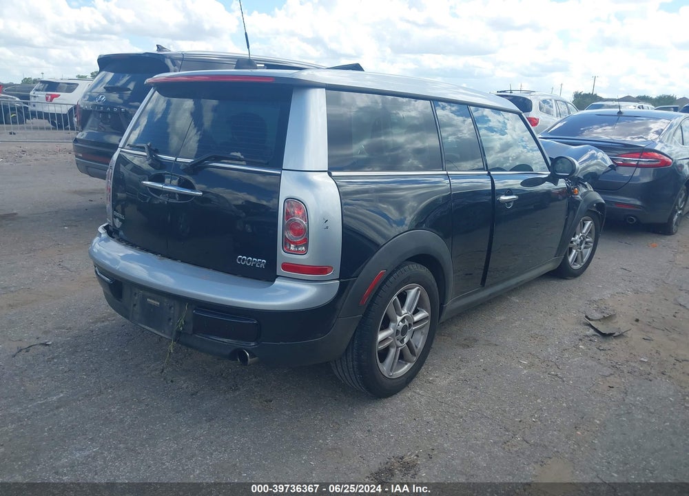 2011 MINI COOPER CLUBMAN VIN: WMWZF3C52BT188663