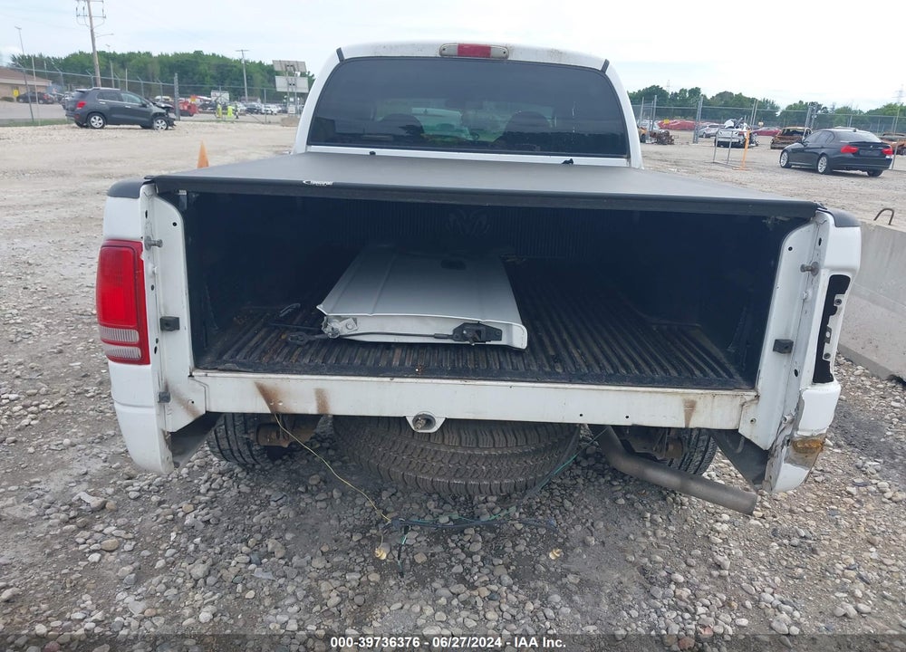 2004 DODGE DAKOTA SPORT/SXT VIN: 1D7HL38K94S548659