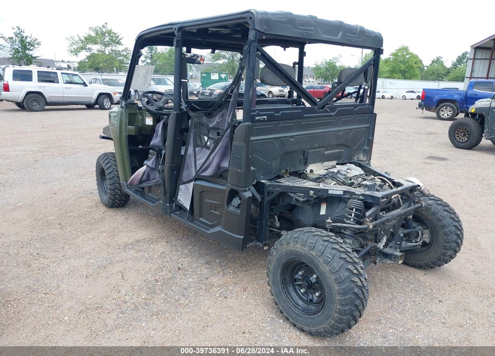 2015 POLARIS RANGER CREW 900 VIN: 3NSRUA870FG872667