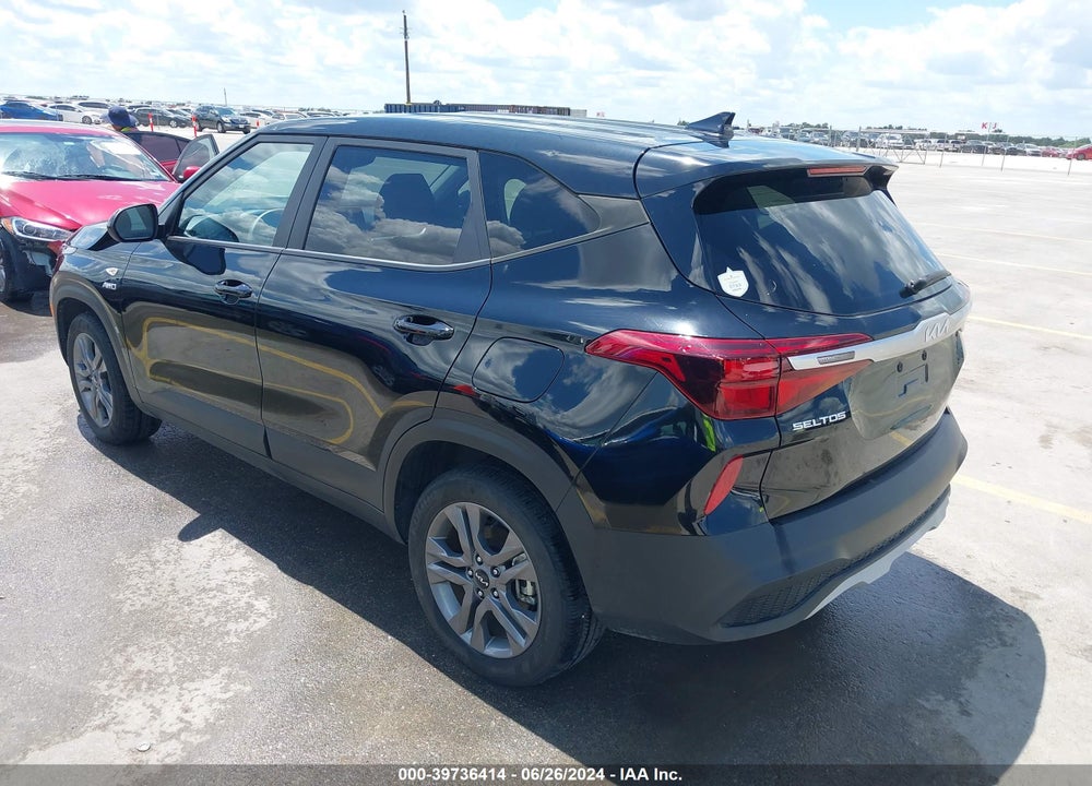 2022 KIA SELTOS LX VIN: KNDEPCAA3N7337223