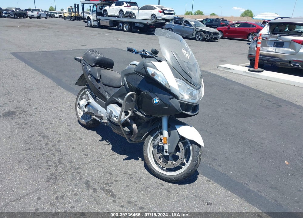 2011 BMW R1200 RT VIN: WB1044006BZW19452