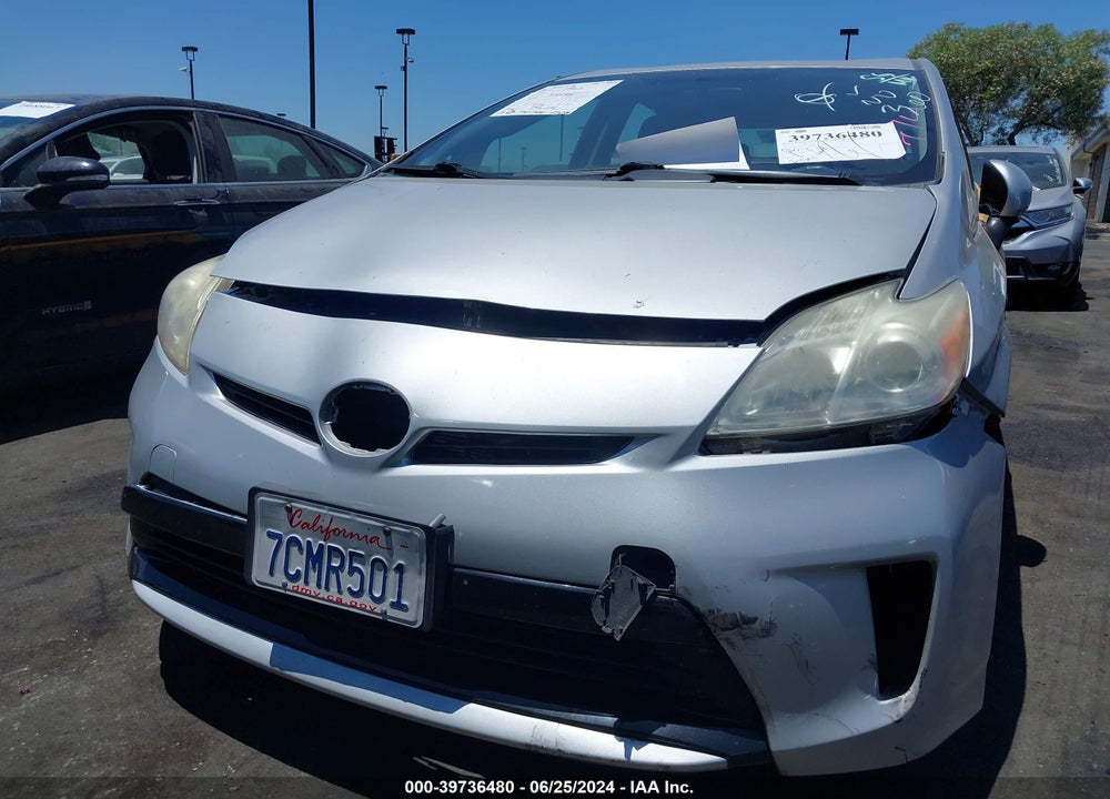 2013 TOYOTA PRIUS TWO VIN: JTDKN3DU2D5675480
