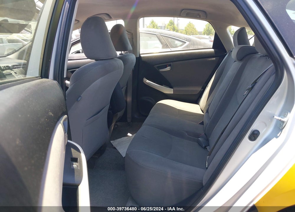 2013 TOYOTA PRIUS TWO VIN: JTDKN3DU2D5675480