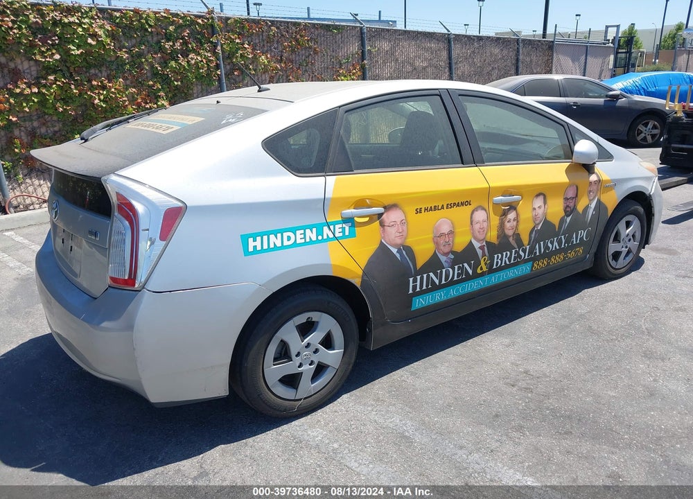 2013 TOYOTA PRIUS TWO VIN: JTDKN3DU2D5675480