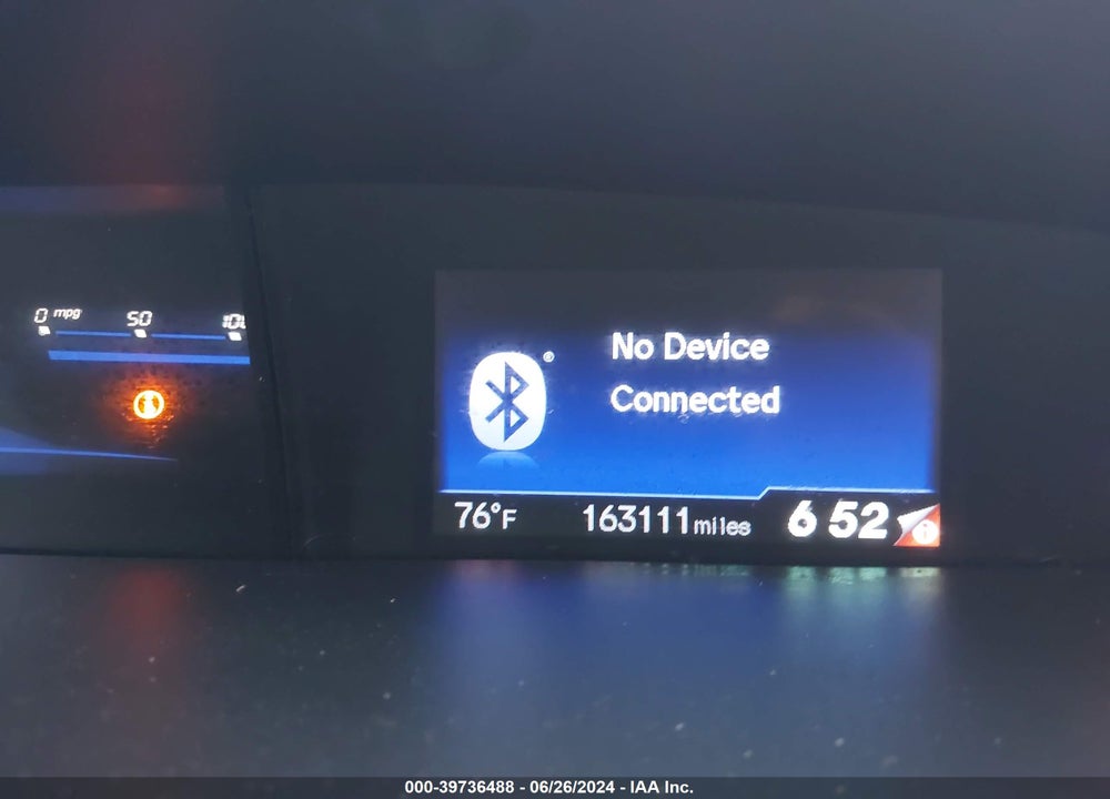 2014 HONDA CIVIC HYBRID VIN: 19XFB4F26EE000958