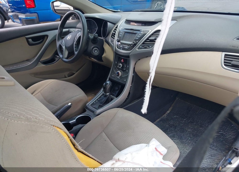 2014 HYUNDAI ELANTRA SE VIN: 5NPDH4AE9EH483154