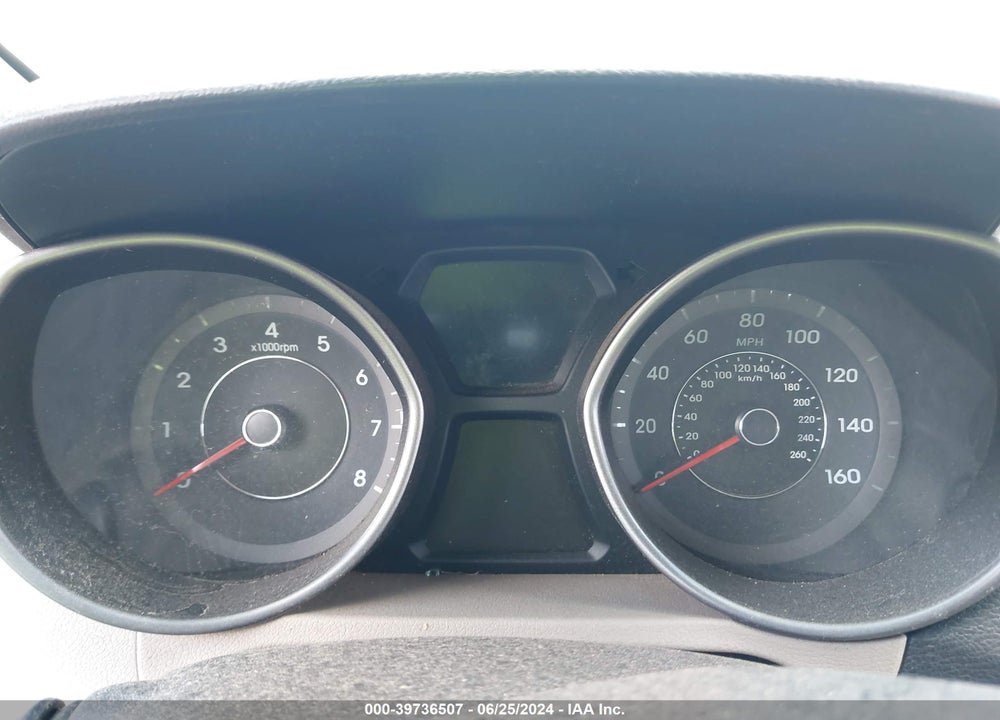 2014 HYUNDAI ELANTRA SE VIN: 5NPDH4AE9EH483154